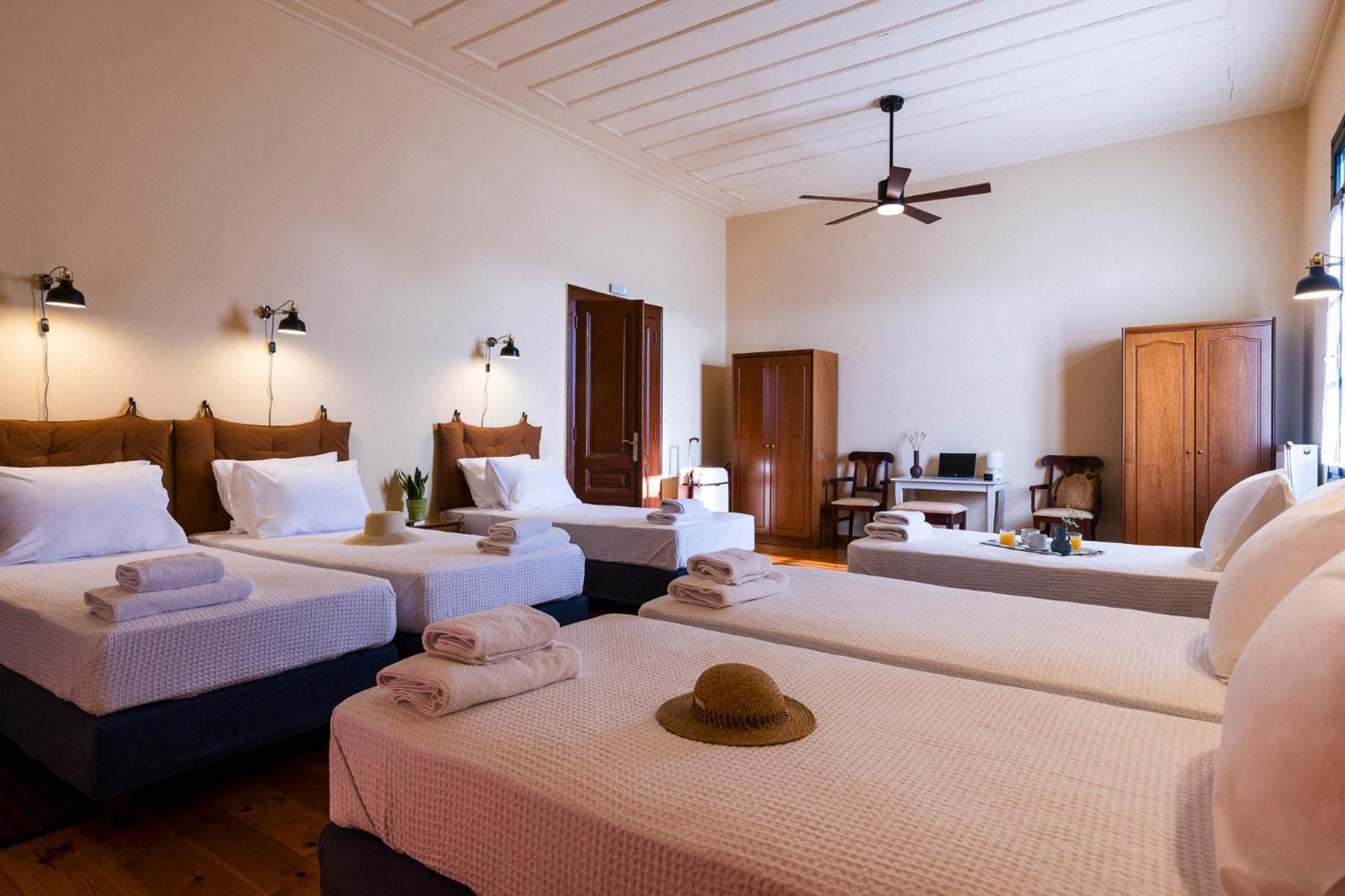 Sundial Lodge Chania  Ngoại thất bức ảnh