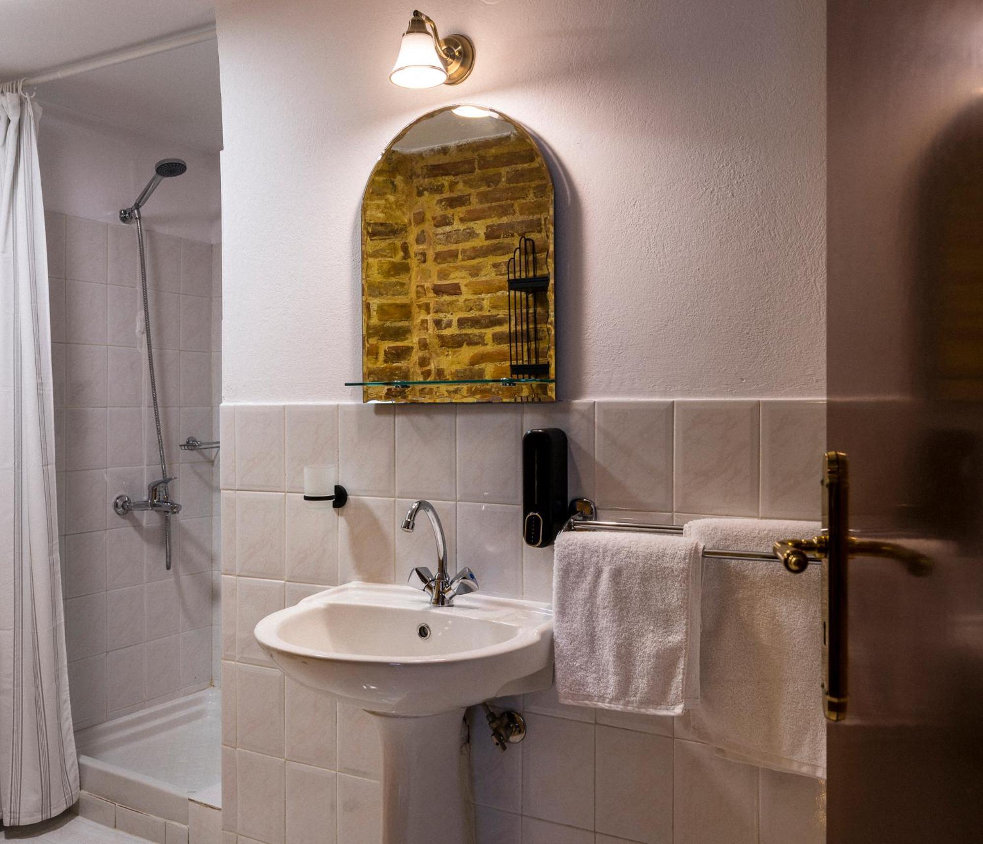 Sundial Lodge Chania  Ngoại thất bức ảnh