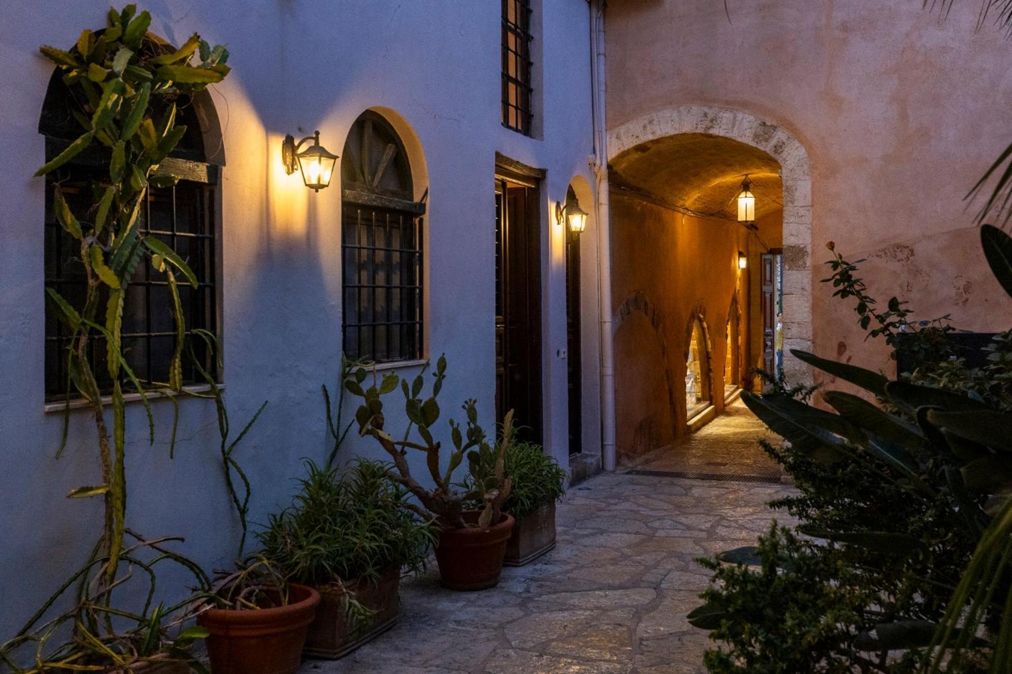 Sundial Lodge Chania  Ngoại thất bức ảnh