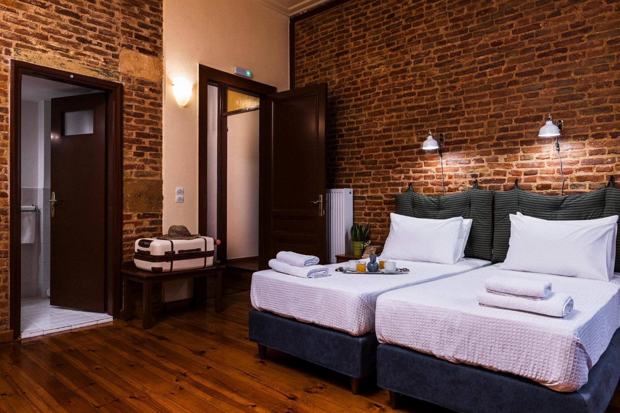 Sundial Lodge Chania  Ngoại thất bức ảnh