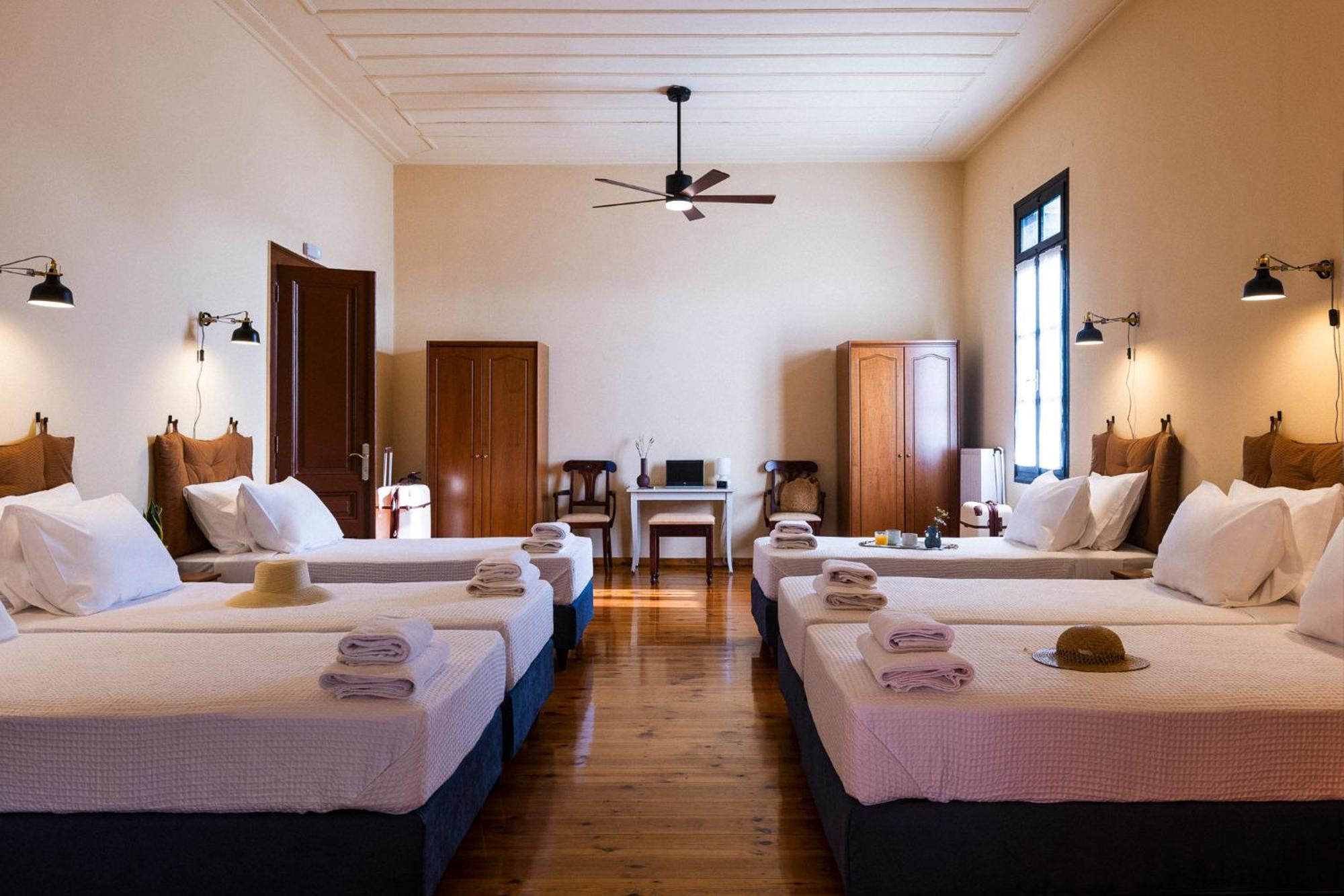 Sundial Lodge Chania  Ngoại thất bức ảnh