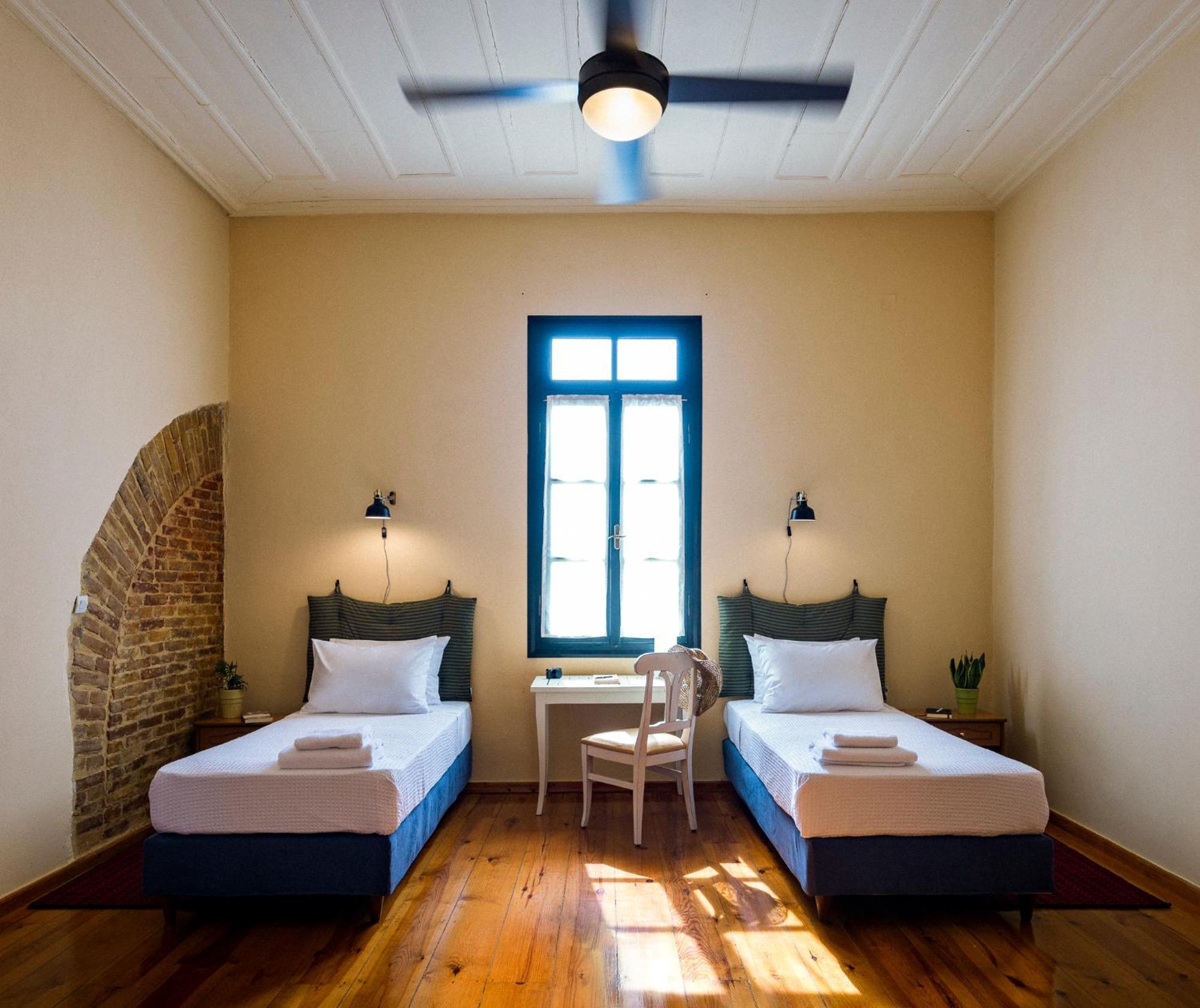 Sundial Lodge Chania  Ngoại thất bức ảnh